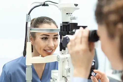 One of the best Opthalmologists in Mauritius